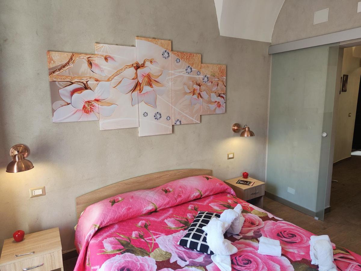 Pantaleone Holiday House Apartment Catania Bagian luar foto