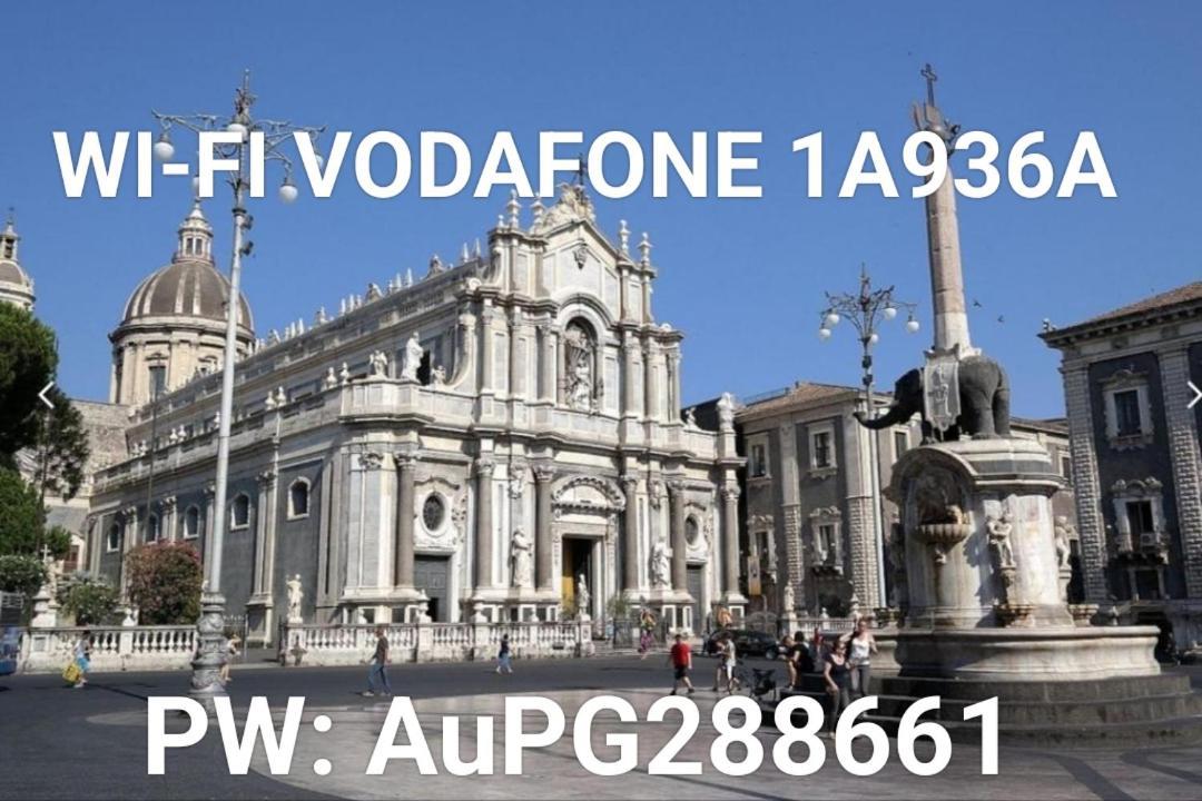 Pantaleone Holiday House Apartment Catania Bagian luar foto